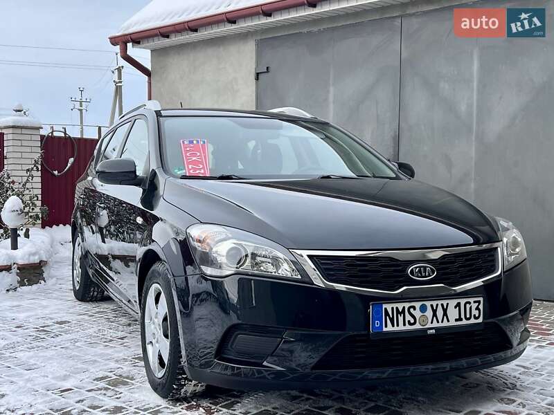 Универсал Kia Ceed 2010 в Умани