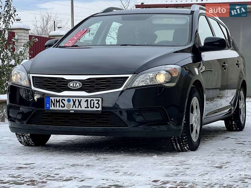 Универсал Kia Ceed 2010 в Умани