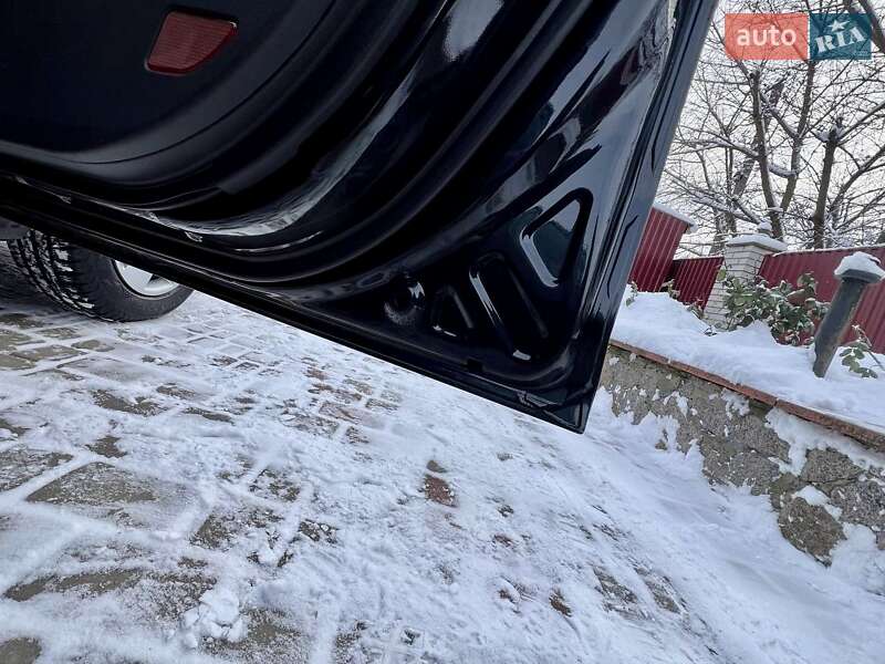 Универсал Kia Ceed 2010 в Умани