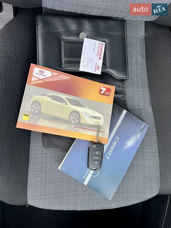 Универсал Kia Ceed 2010 в Умани документ