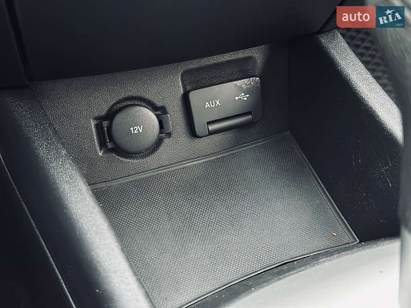 Хэтчбек Kia Ceed 2007 в Кременчуге