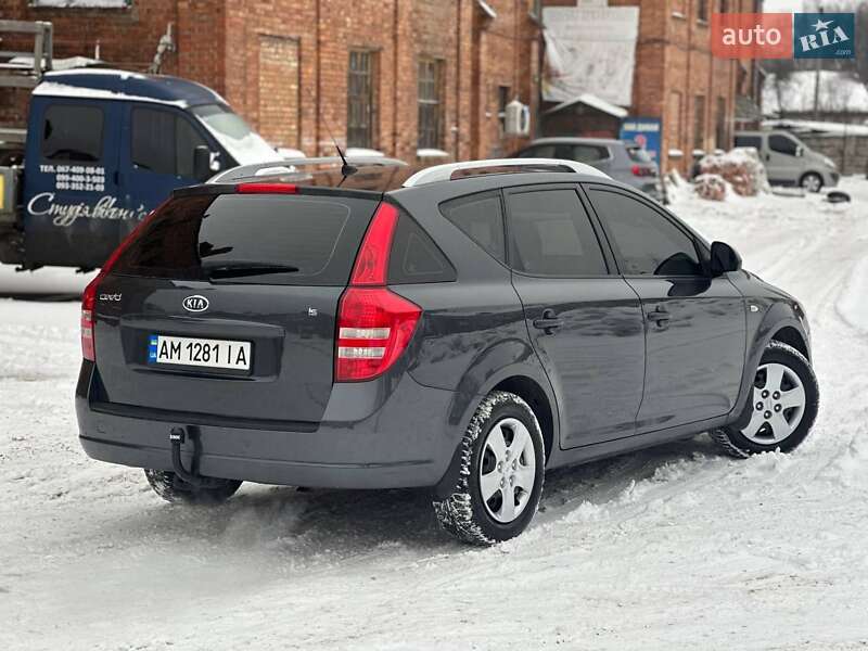 Универсал Kia Ceed 2008 в Житомире