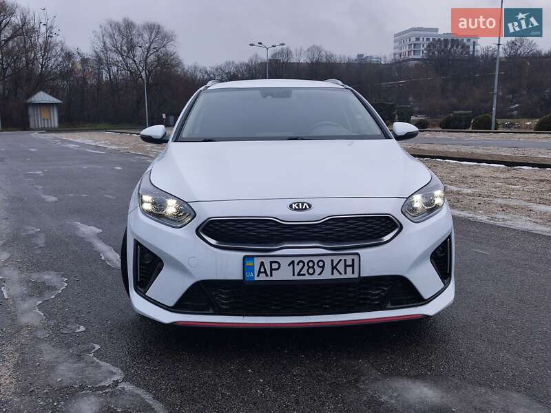 Универсал Kia Ceed 2020 в Днепре