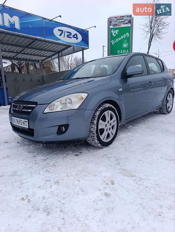 Хэтчбек Kia Ceed 2007 в Хмельницком фото 3 Хэтчбек Kia Ceed 2007 в Хмельницком