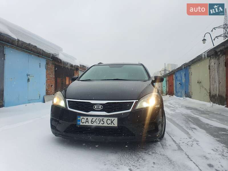 Универсал Kia Ceed 2010 в Киеве