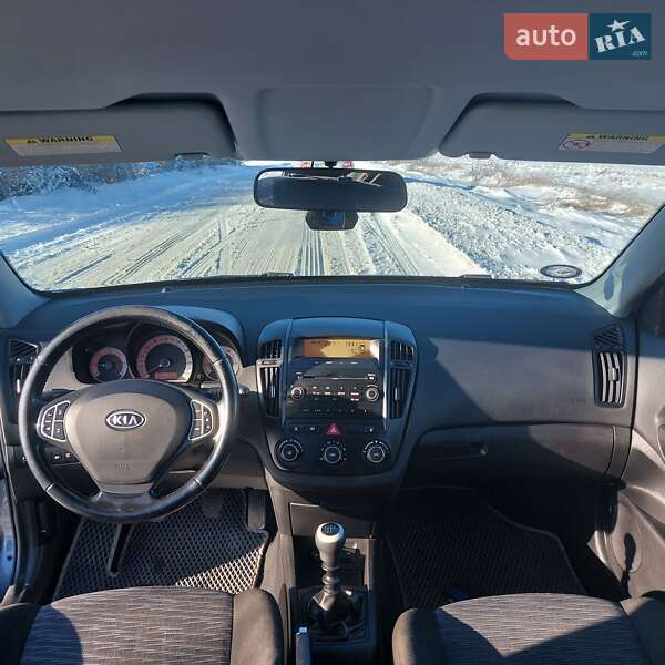 Универсал Kia Ceed 2008 в Стрые