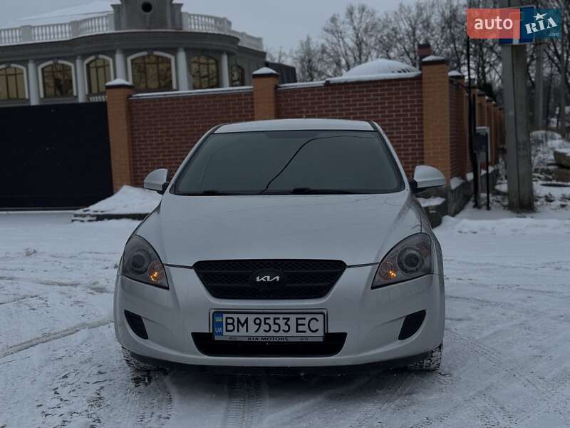 Хетчбек Kia Ceed 2007 в Сумах