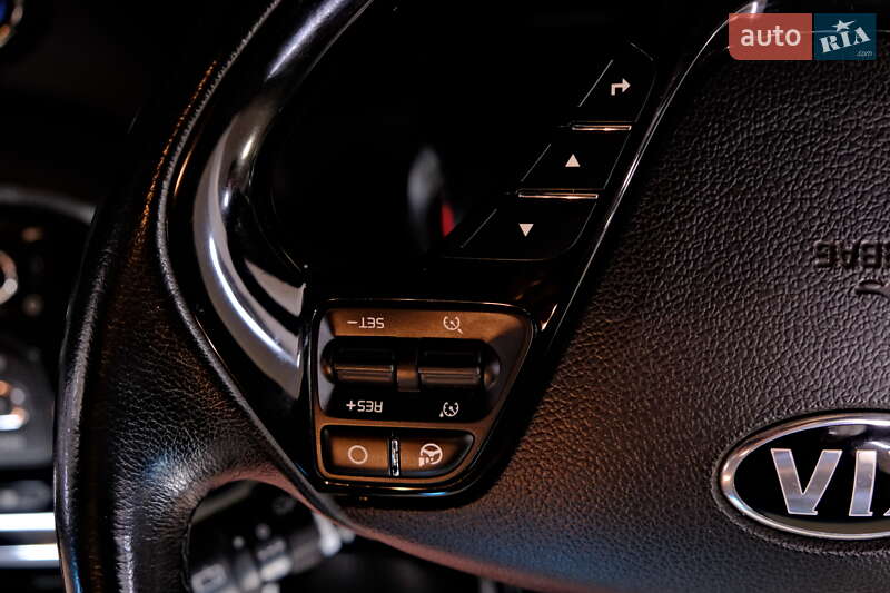 Хетчбек Kia Ceed 2016 в Одесі