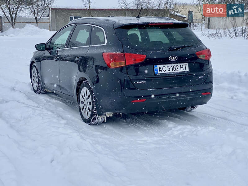 Универсал Kia Ceed 2013 в Луцке фото 12 Универсал Kia Ceed 2013 в Луцке