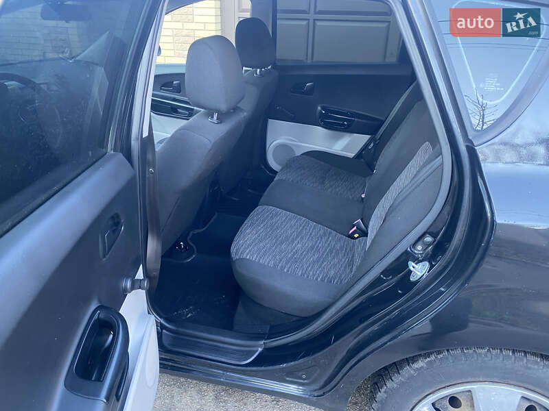 Хэтчбек Kia Ceed 2008 в Харькове