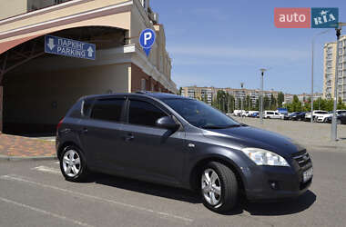 Хэтчбек Kia Ceed 2007 в Николаеве
