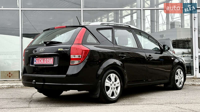 Универсал Kia Ceed 2012 в Запорожье