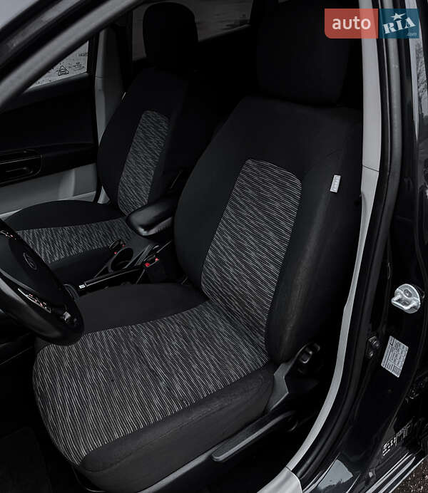 Хэтчбек Kia Ceed 2007 в Черкассах