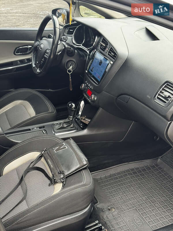 Универсал Kia Ceed 2013 в Кривом Роге