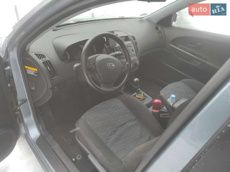 Хетчбек Kia Ceed 2007 в Харкові фото 13 Хетчбек Kia Ceed 2007 в Харкові