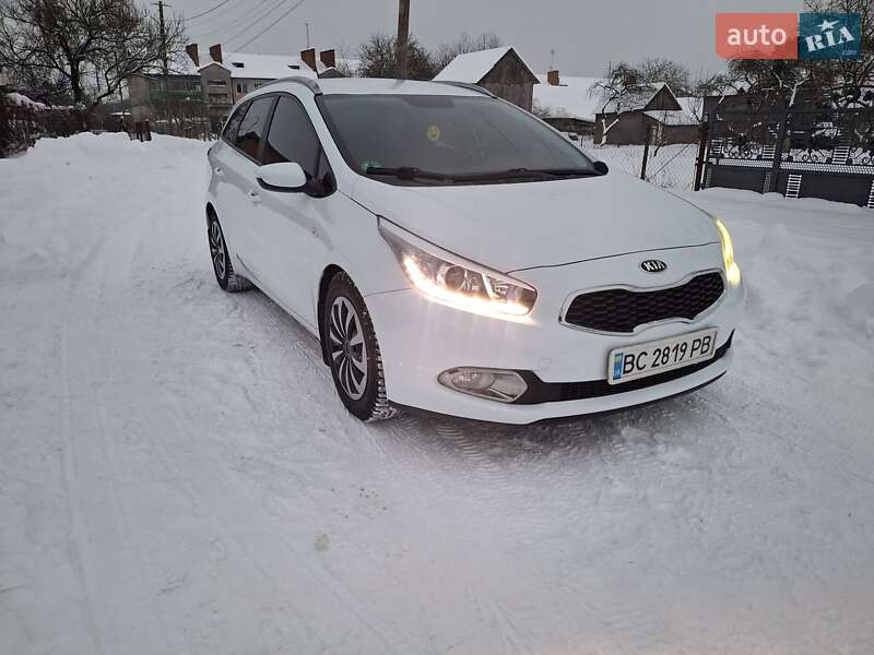 Универсал Kia Ceed 2015 в Шептицькому