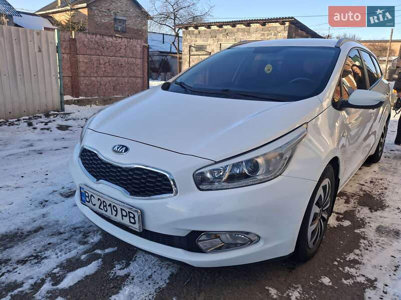 Универсал Kia Ceed 2015 в Шептицькому