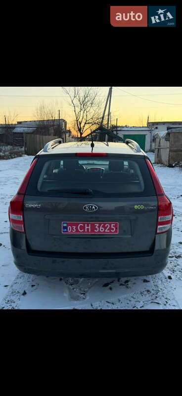Универсал Kia Ceed 2009 в Николаеве