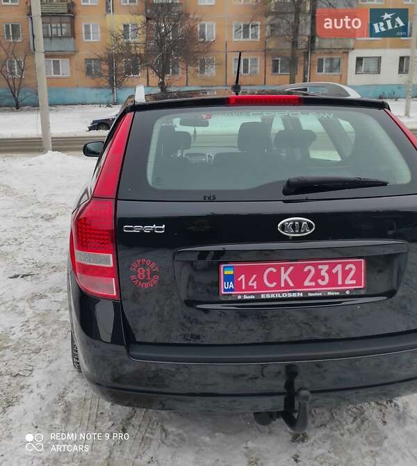 Универсал Kia Ceed 2010 в Каменском