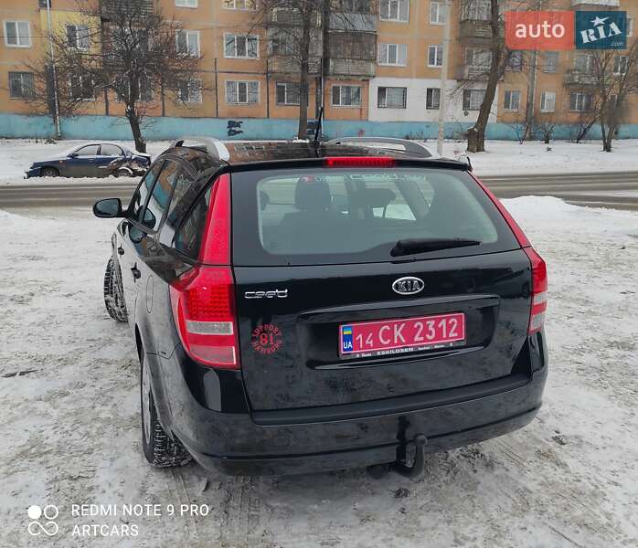 Универсал Kia Ceed 2010 в Каменском
