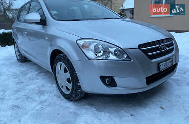 Хетчбек Kia Ceed 2008 в Вінниці