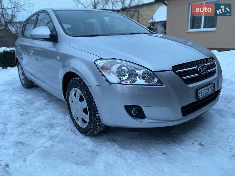 2007 KIA Ceed, VIN U5YFF24227L019549:plate — фото 1 (autoria)