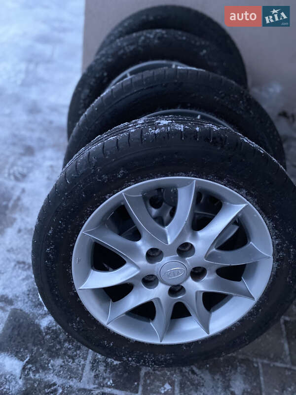 Хэтчбек Kia Ceed 2008 в Виннице