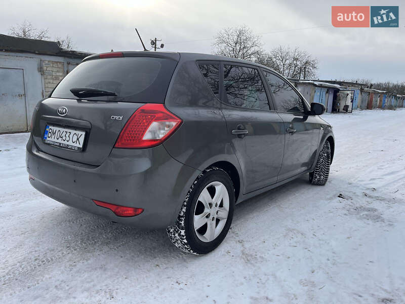 Хетчбек Kia Ceed 2011 в Ладижині