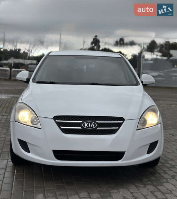2009 KIA Ceed, VIN U5YFF24329L142036:plate — фото 1 (autoria)