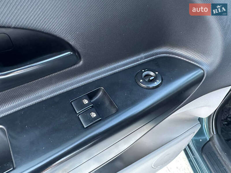 Хэтчбек Kia Ceed 2009 в Днепре