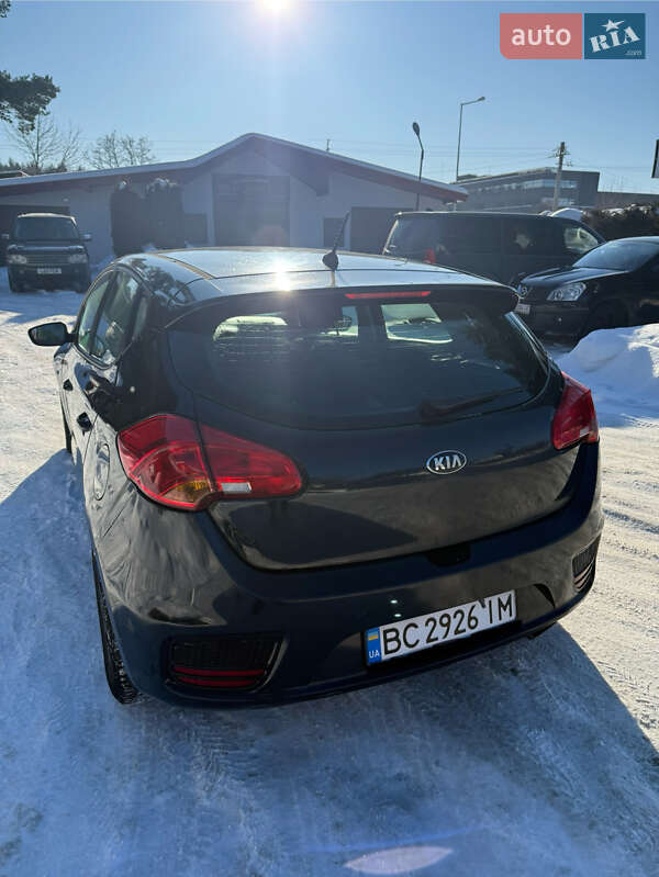 Хетчбек Kia Ceed 2013 в Львові