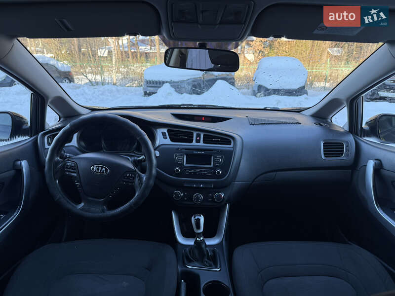 Хетчбек Kia Ceed 2013 в Львові