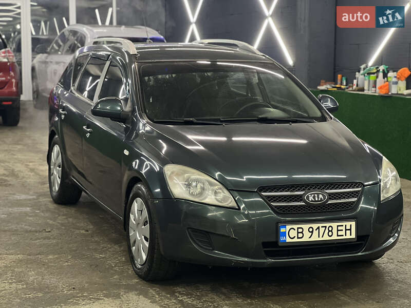Универсал Kia Ceed 2009 в Киеве