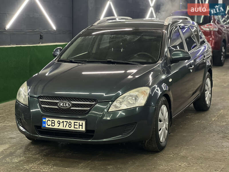 Универсал Kia Ceed 2009 в Киеве