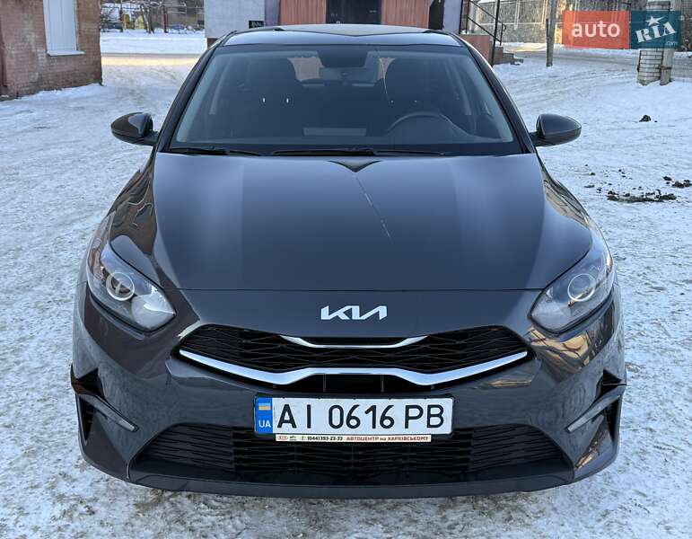 Хэтчбек Kia Ceed 2022 в Киеве