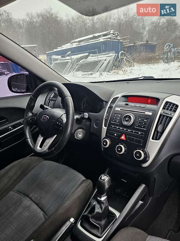 Універсал Kia Ceed 2010 в Києві