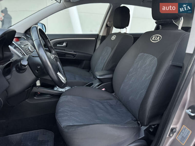 Хетчбек Kia Ceed 2012 в Києві