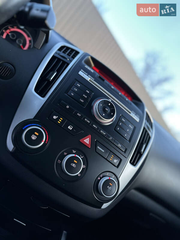 Хэтчбек Kia Ceed 2010 в Дрогобыче