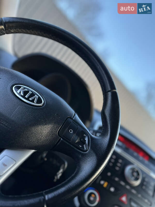 Хэтчбек Kia Ceed 2010 в Дрогобыче