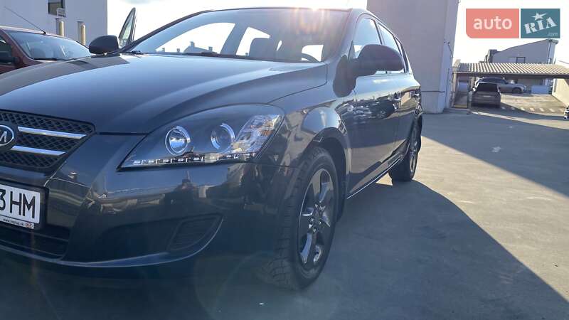 Хэтчбек Kia Ceed 2008 в Мукачево фото 18 Хэтчбек Kia Ceed 2008 в Мукачево