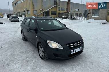 Універсал Kia Ceed 2008 в Луцьку