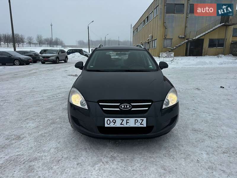 Універсал Kia Ceed 2008 в Луцьку фото 5 Універсал Kia Ceed 2008 в Луцьку