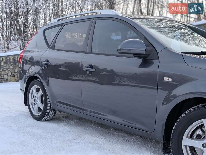 Універсал Kia Ceed 2009 в Івано-Франківську фото 6 Універсал Kia Ceed 2009 в Івано-Франківську