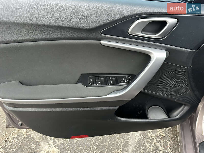 Хетчбек Kia Ceed 2019 в Києві