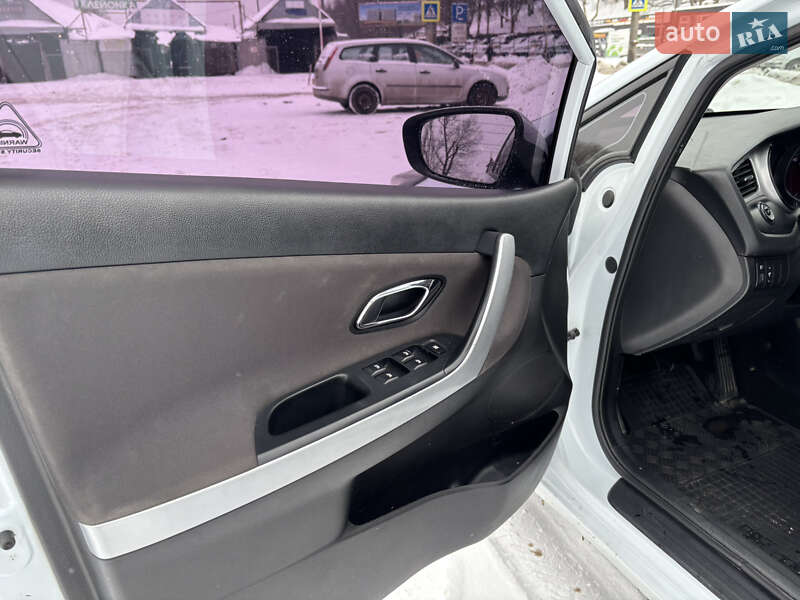 Универсал Kia Ceed 2015 в Хмельницком