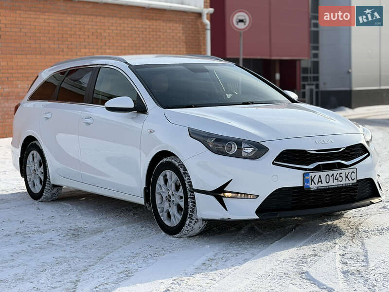 Универсал Kia Ceed 2023 в Киеве фото 3 Универсал Kia Ceed 2023 в Киеве