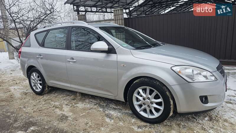 Универсал Kia Ceed 2008 в Каменском