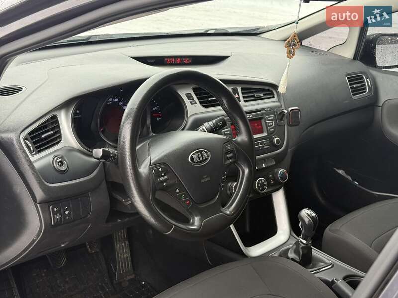 Универсал Kia Ceed 2014 в Стрые фото 18 Универсал Kia Ceed 2014 в Стрые