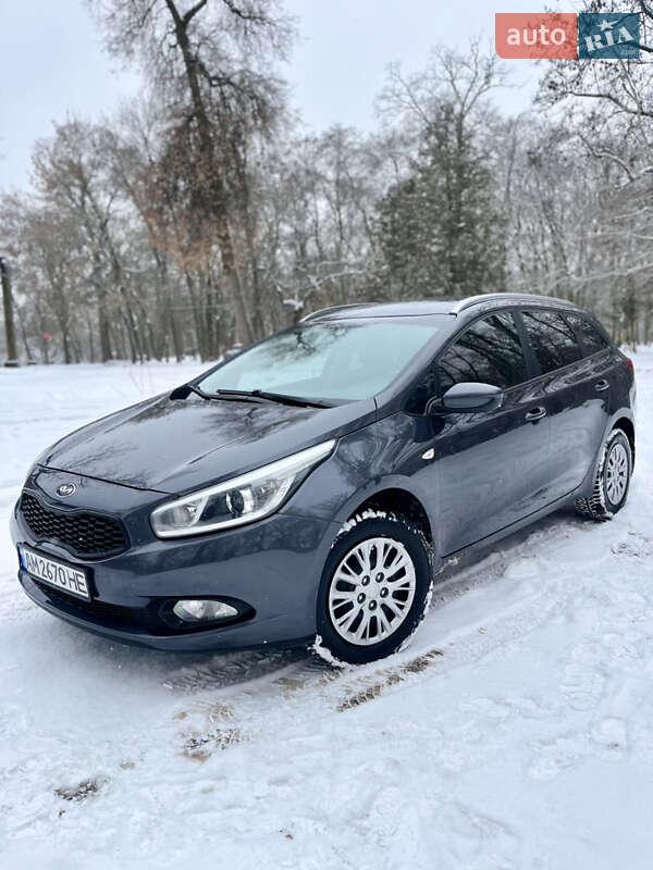 Універсал Kia Ceed 2012 в Чернігові фото 8 Універсал Kia Ceed 2012 в Чернігові
