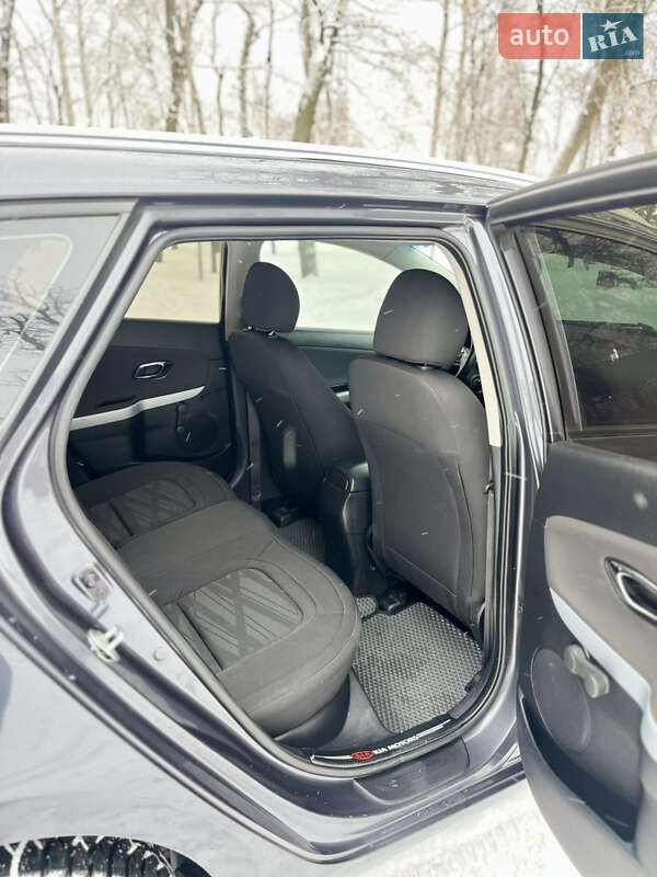 Універсал Kia Ceed 2012 в Чернігові фото 13 Універсал Kia Ceed 2012 в Чернігові